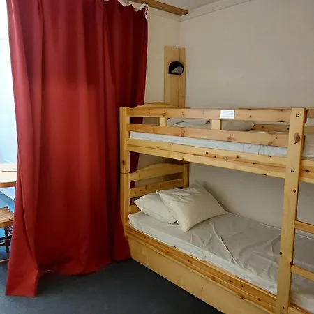 Résidence Belles Challes - Pour 4 Personnes 31 *